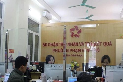 Sắp xếp bộ máy: Trong thời hạn 5 năm, giảm số lượng cấp phó theo quy định chung