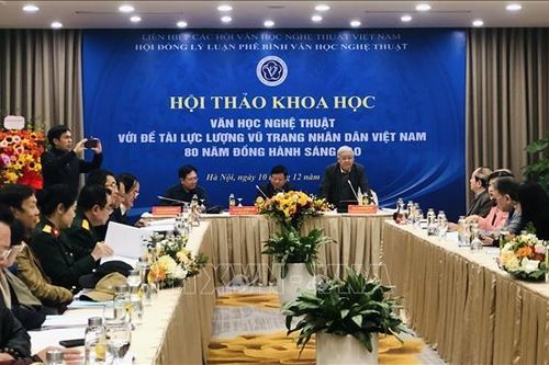 Lượng vũ trang nhân dân là 'nguồn cảm hứng bất tận' cho văn nghệ sỹ sáng tác