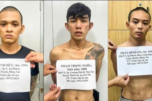 Bắt nhóm đối tượng đột nhập nhà dân trộm vàng, tiền