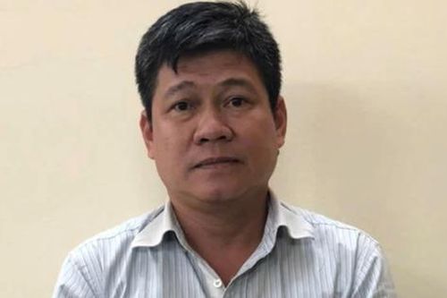 Một công chứng viên bị bắt vì 'tạo điều kiện' cho 2 đối tượng lừa bán đất