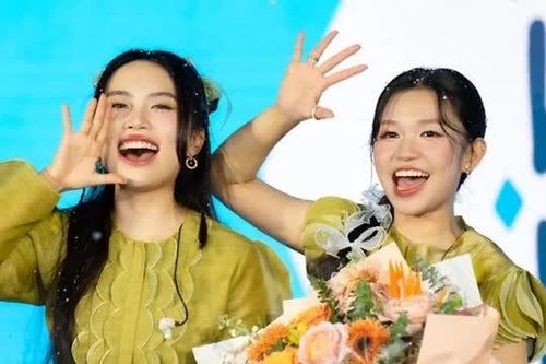 Phương Mỹ Chi tiết lộ tình bạn 10 năm với 'Nhỏ Hạnh' trong phim điện ảnh Kính Vạn Hoa