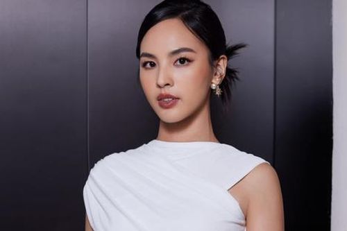 Nhan sắc đời thường của nữ MC 'Chuyển động 24h' đại diện Việt Nam thi Miss Charm