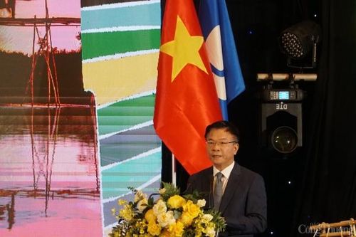 Phó Thủ tướng Lê Thành Long: Phát triển du lịch nông thôn cần đặt lợi ích lâu dài lên trước hết