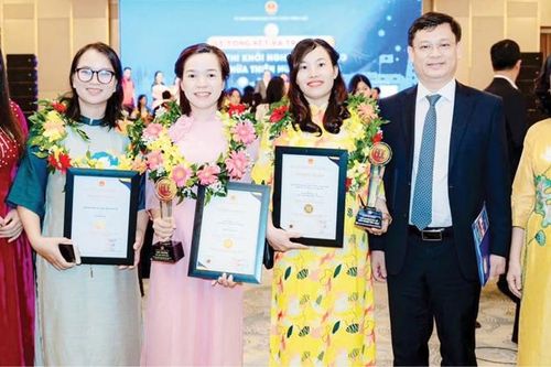 Lấy người dân làm trung tâm của sự phát triển