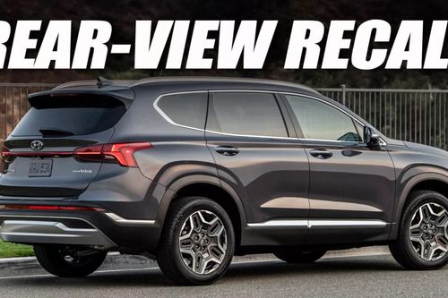 Hyundai thu hồi hơn 226.000 xe Santa Fe và Elantra vì lỗi camera lùi