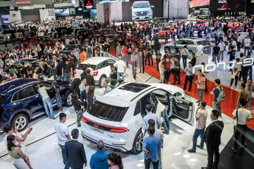 Thị trường ô tô Việt Nam tháng 12/2024: Khuyến mãi đua nhau cứu sức mua giảm sút