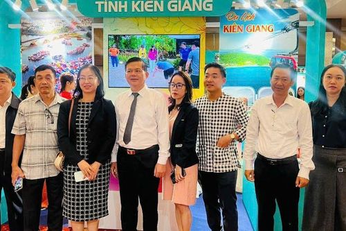 Thành phố Hồ Chí Minh sát cánh cùng Đồng bằng sông Cửu Long phát triển du lịch