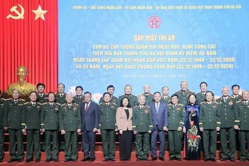 'Bộ đội Cụ Hồ' tô thắm truyền thống anh hùng Thủ đô
