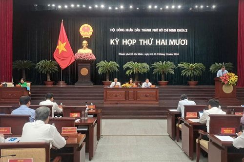Sắp xếp lại số lượng cán bộ, công chức làm việc tại 41 phường mới