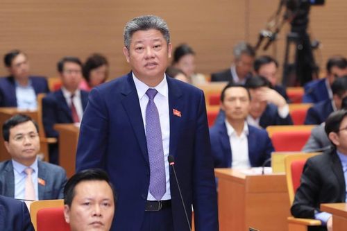 Phó Chủ tịch UBND TP trao đổi về giải pháp lấp đầy các khu công nghiệp tại Hà Nội
