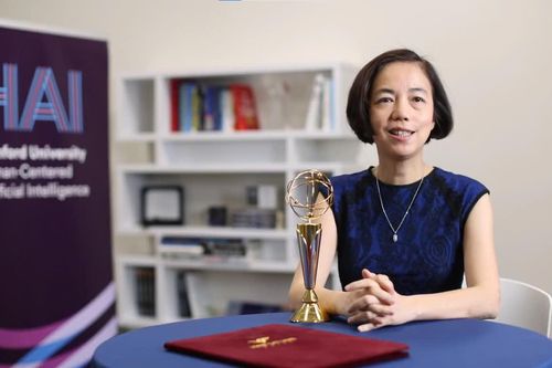 Nữ Giáo sư Fei-Fei Li và hành trình trở thành chủ nhân giải khoa học trị giá triệu USD
