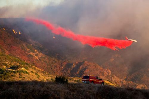 Lại cháy rừng nghiêm trọng ở bang California (Mỹ), hàng nghìn người phải sơ tán