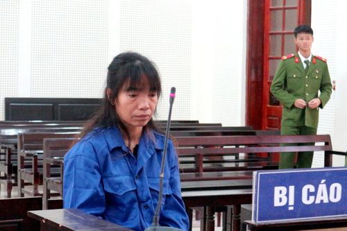 Câu kết với em gái bán người ra nước ngoài