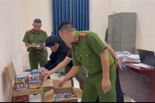 Truy người mua, lộ kẻ bán