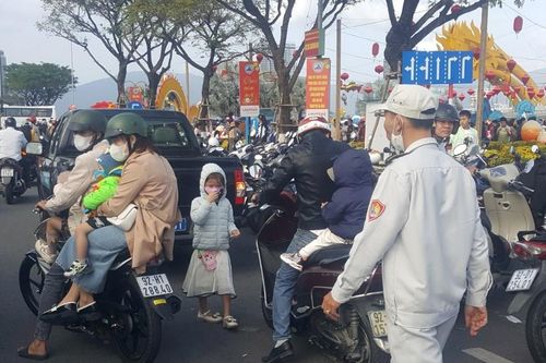 Tạm đình chỉ công tác viên chức Đội Kiểm tra quy tắc đô thị Hải Châu vi phạm quy trình xử phạt