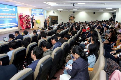 Bệnh viện Trung ương Huế khai trương Hệ thống xét nghiệm tự động hóa