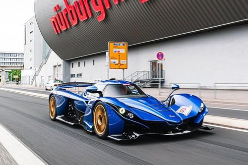 Praga Bohema 'hàng độc' từ 33,9 tỷ sắp đến tay khách hàng