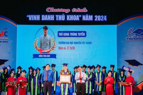 Chàng thủ khoa từ mê âm nhạc đến ước mơ chinh phục tương lai