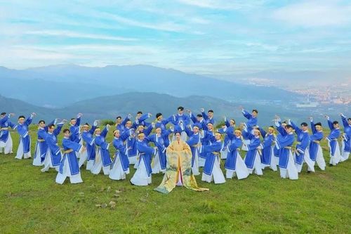 MV 'Xẩm mừng Phật hoàng Trần Nhân Tông đản sinh': Giữ gìn văn hóa truyền thống bằng sắc thái đương đại