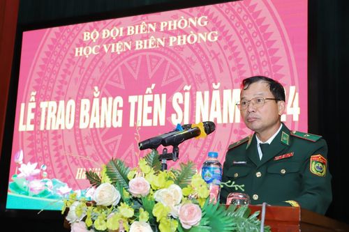 Học viện Biên phòng trao Bằng tiến sĩ cho 7 nghiên cứu sinh