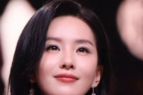 Lưu Thi Thi bị chê cười