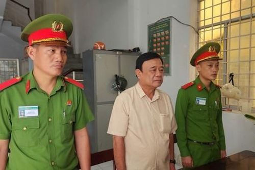 Bắt cựu Phó Chủ tịch huyện ở Kiên Giang lừa đảo chiếm đoạt tài sản