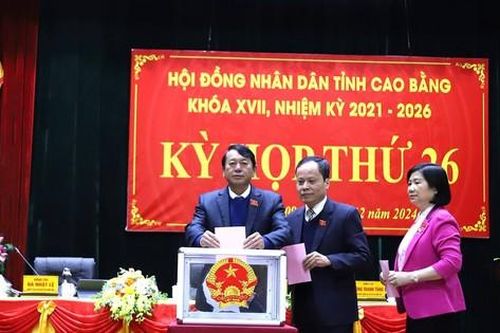 Kiện toàn nhân sự chức danh Ủy viên UBND tỉnh Cao Bằng