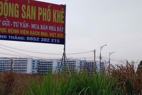 'Cò đất' nhộn nhịp quanh bệnh viện nghìn tỷ đắp chiếu ở Hà Nam
