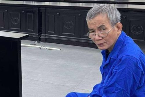 Ông lão đâm chết em dâu vì tranh chấp đất