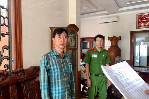 Bắt tạm giam một Luật sư về tội 'lừa đảo chiếm đoạt tài sản'