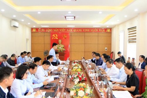 Ban Thường vụ Huyện ủy Tương Dương đề nghị chủ đầu tư thủy điện Bản Vẽ trả lời dứt điểm những vướng mắc liên quan đến bồi thường, hỗ trợ tái định cư