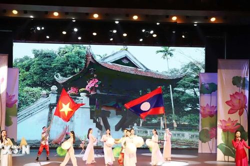 Tuần Văn hóa Việt Nam tại Lào năm 2024