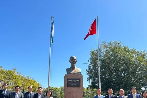 Đại sứ Argentina: Văn hóa truyền thống Việt Nam thấm đẫm trong đời sống