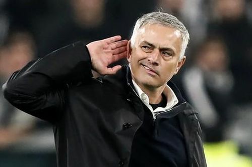 Mourinho liên tiếp đá đểu Pep Guardiola trong bối cảnh 'tương lai mờ mịt'