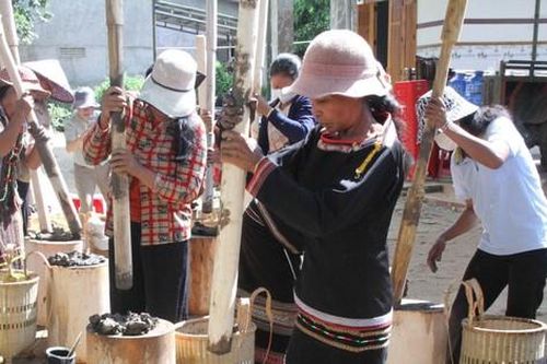 Nghề làm gốm của người M'Nông được đưa vào danh mục di sản văn hóa phi vật thể quốc gia