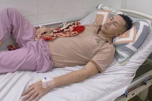 Nam người mẫu Việt nhập viện nguy kịch, rút oxy là qua đời liền