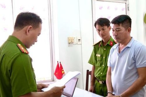Bắt tạm giam Phạm Đình Trung