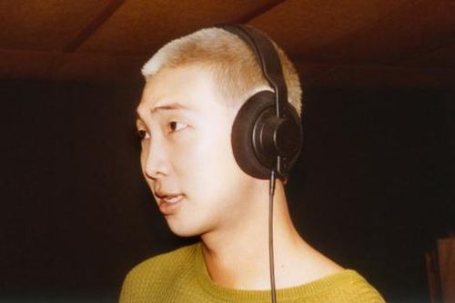 Chuyện gì đang xảy ra với trưởng nhóm BTS?