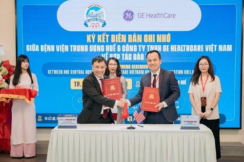 Bệnh viện Trung ương Huế hợp tác GE HealthCare nâng cao năng lực y tế và nghiên cứu y khoa