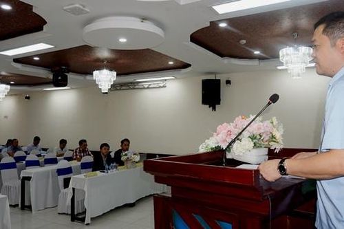 Phổ biến các văn bản quy phạm pháp luật trong lĩnh vực thương mại biên giới