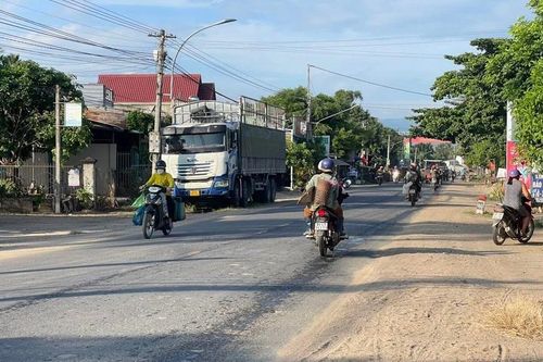 UBND tỉnh Gia Lai trả lời giải quyết kiến nghị của cử tri liên quan đường Trường Sơn Đông xuống cấp