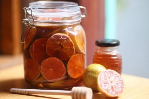Mẹo ngâm chanh đào mật ong không bị lên men