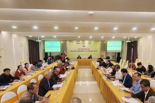 Luật hóa về người tài và sử dụng người tài trong hệ thống chính quyền