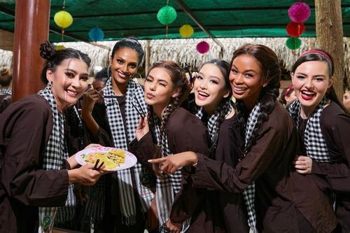 Dàn thí sinh Miss Charm 2024 nói tiếng Việt, bắt trend 'đám giỗ bên cồn'