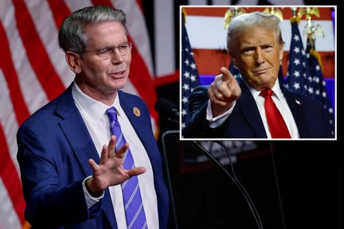 Chính quyền ông Trump muốn thực hiện kế hoạch '3-3-3'