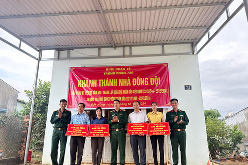 Binh đoàn 16 trao tặng kinh phí hỗ trợ xây dựng Nhà đồng đội năm 2024