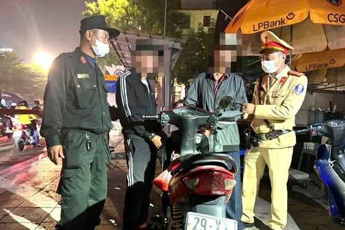 Tỉnh táo trước 'cạm bẫy' dịp cuối năm