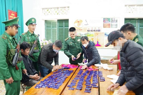 'Chuyển' quốc tịch Việt Nam, 'ông trùm' người Lào vẫn không thoát