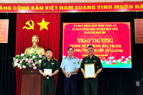 Long An: Khen thưởng tập thể, cá nhân có thành tích xuất sắc trong đấu tranh Chuyên án LA1124p