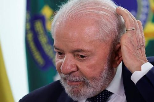 Tổng thống Brazil cần phẫu thuật bổ sung để chữa chấn thương não